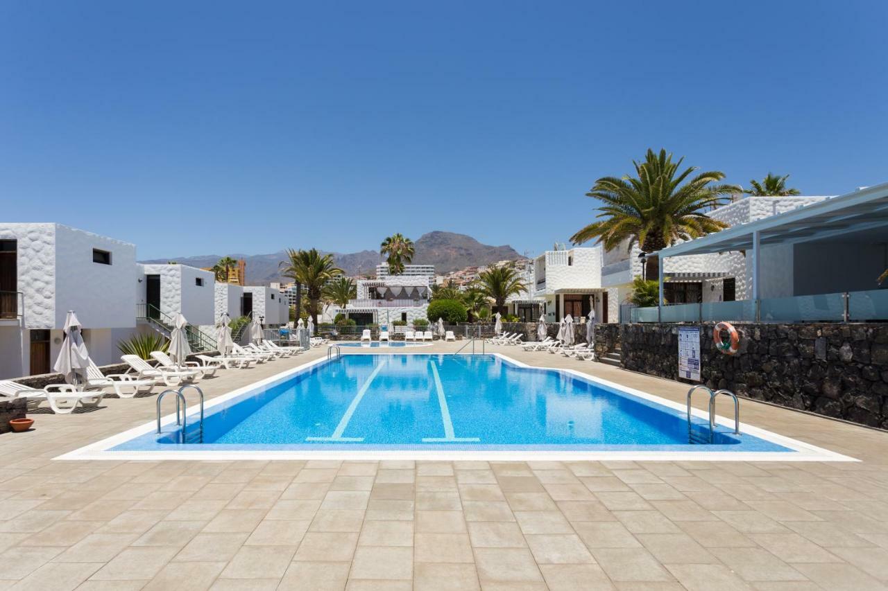 241 Quiet Bungalow With Terrace And Barbecue Playa de las Américas Buitenkant foto