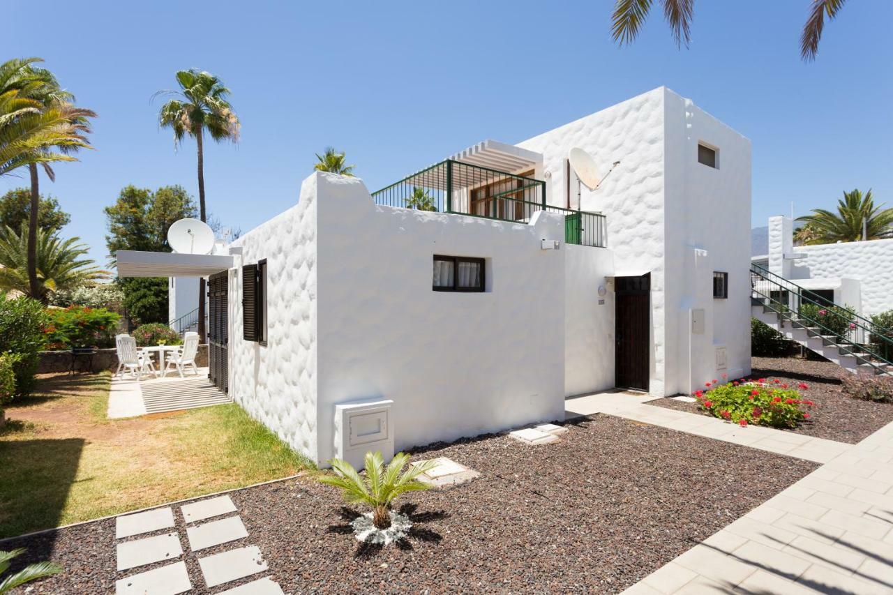 241 Quiet Bungalow With Terrace And Barbecue Playa de las Américas Buitenkant foto